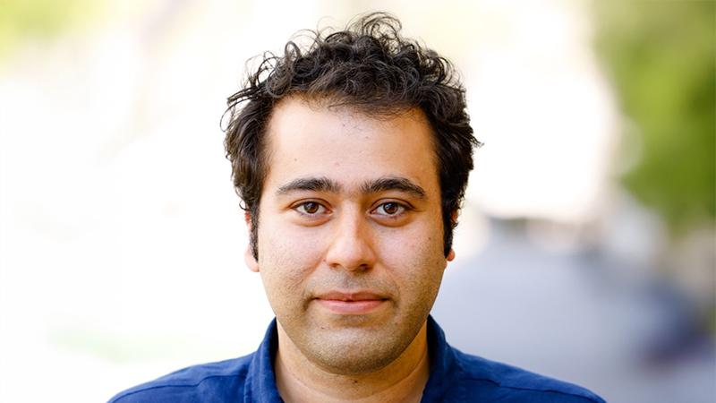 Headshot of Mohammad Mirhosseini