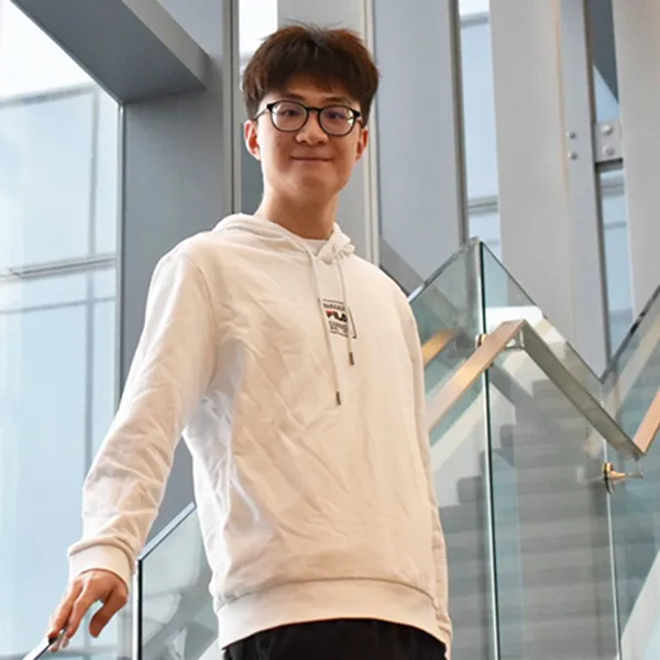 Yilong Zhou