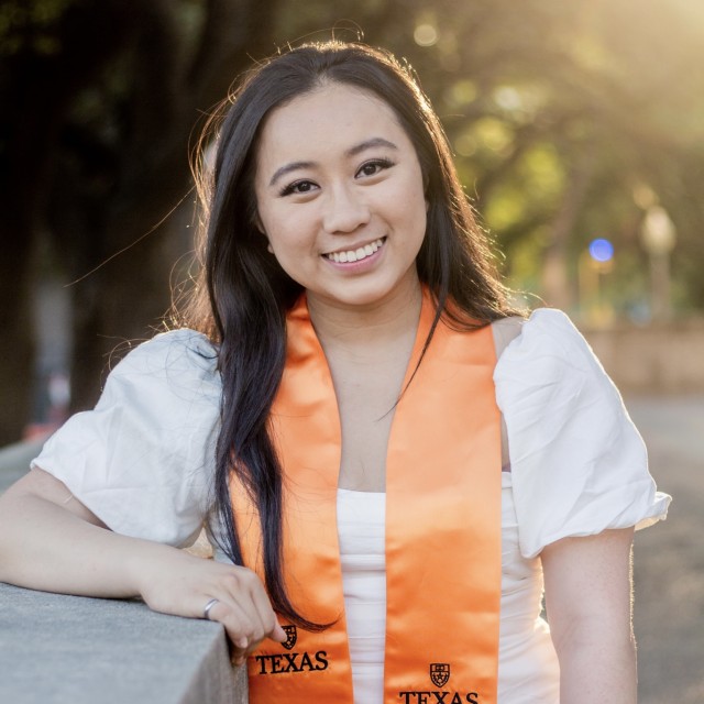 Elaine Lee