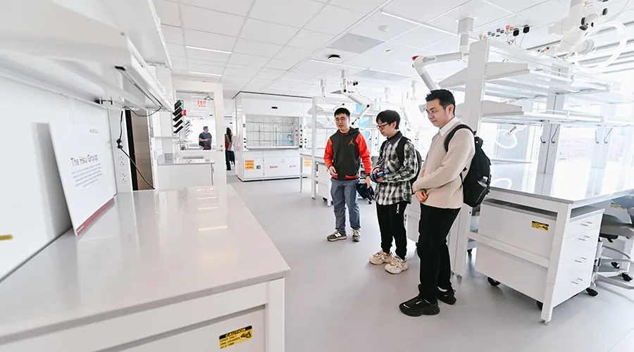 Students in lab