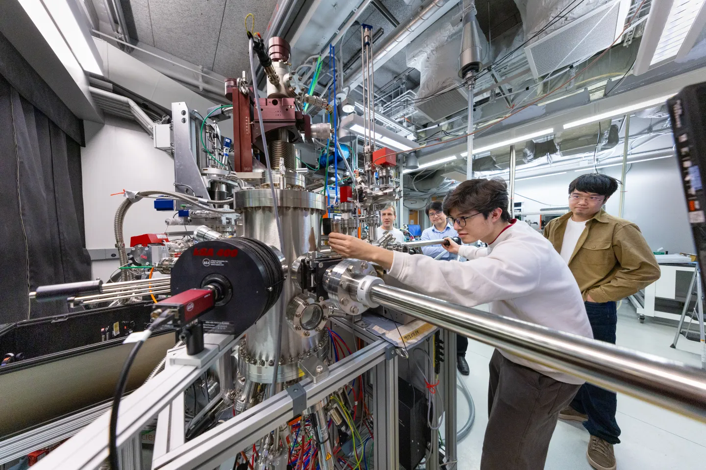 Researchers in a quantum lab