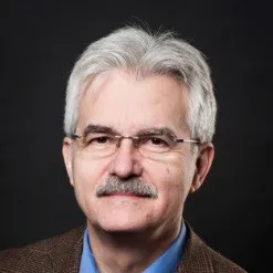 Freie Universität Berlin Prof. Matthias Ballauff